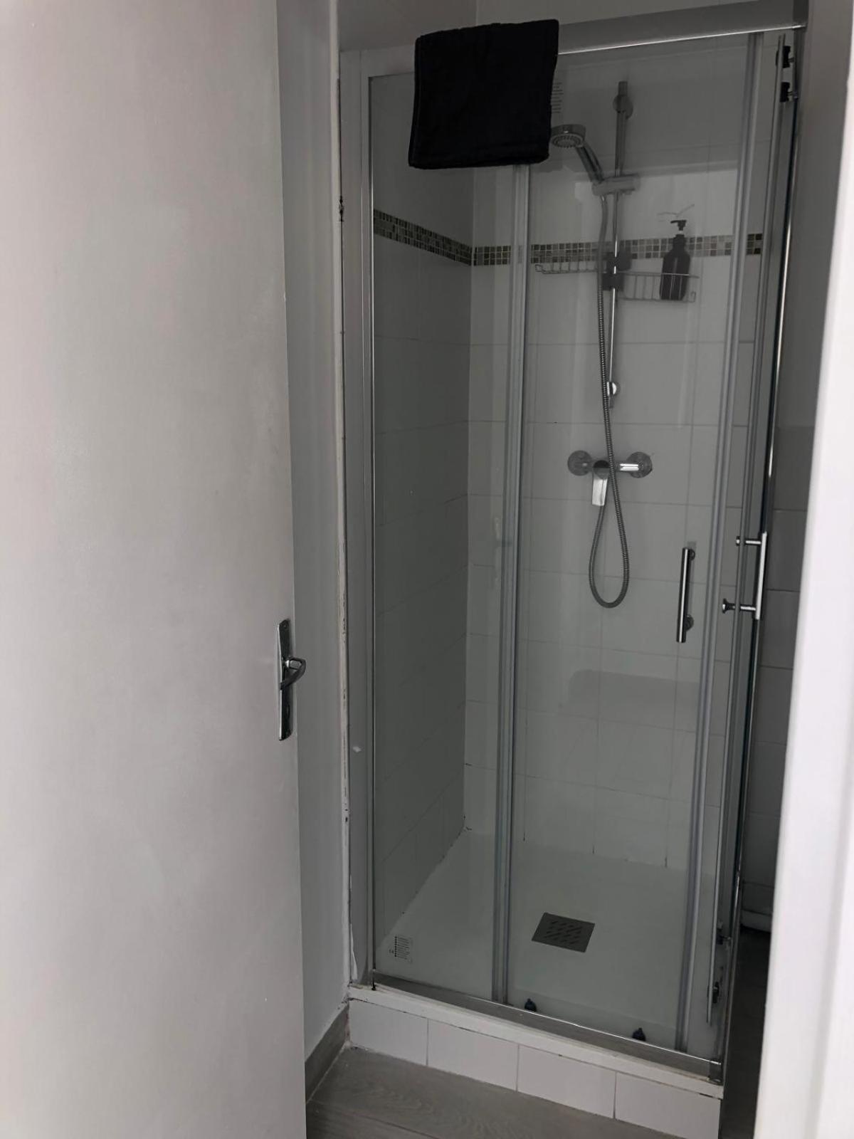 Appartements Saint Gratien 3 Min A Pied Transport Tour Eiffel Exterior photo